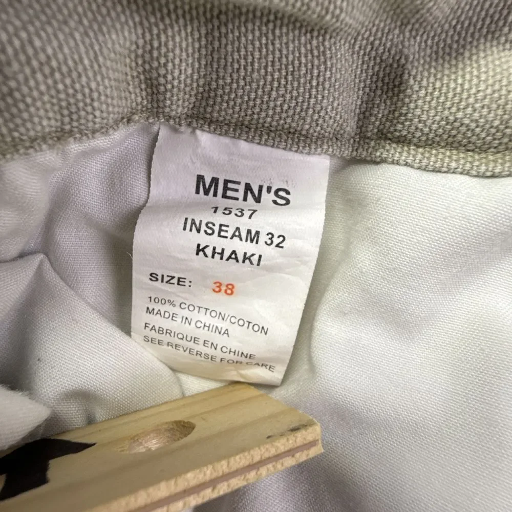 Woolrich Men's Khaki‎ 1537 Size 38 Inseam 32 Side Pockets With Zipper